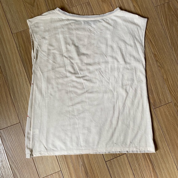 Jennifer Lopez Cap Sleeve top with sequins detail - Picture 6 of 8